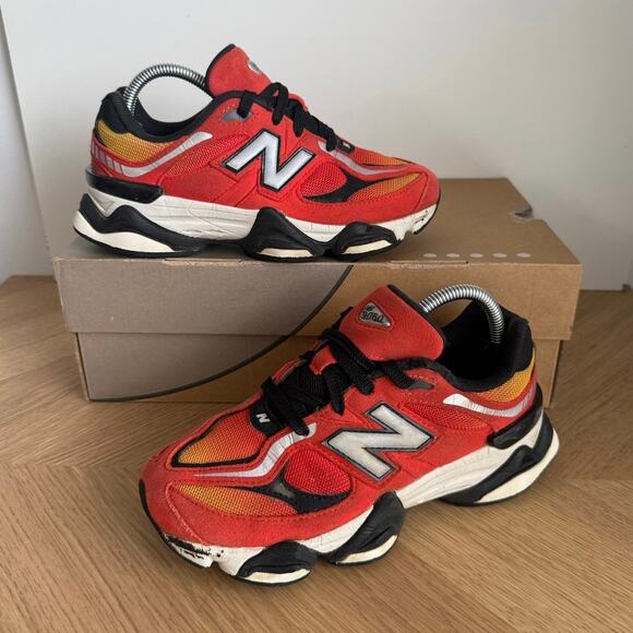 New Balance 9060 ‘DTLR Fire Sign’ Kids Sneakers- SZ 3 Y